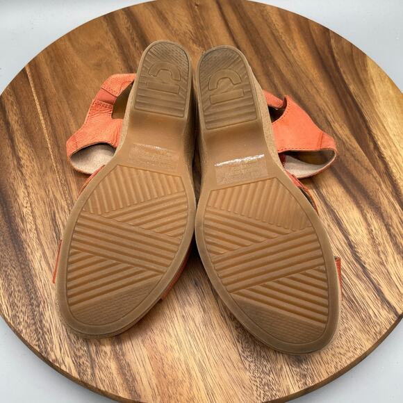 Earth Khaya Kella Sandals Womens Size 10 M Orange Leather Cork Wedge Slingback - Picture 8 of 10